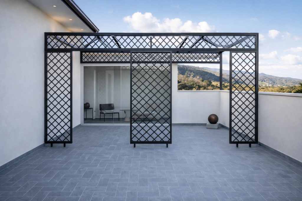 pergola terrazza in ferro battuto di design su misura per esterni
